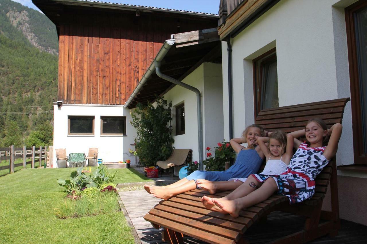 Landhaus Zell Лангенфельд Экстерьер фото